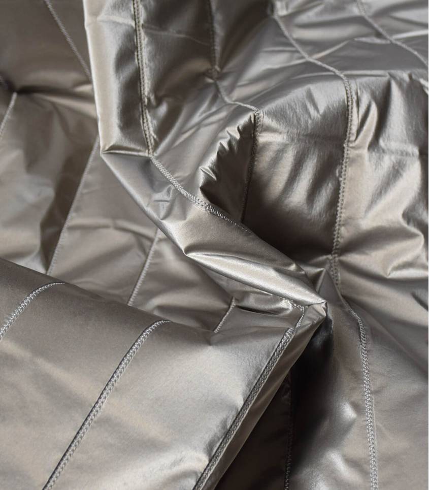 Tissu matelassé métallisé - grey
