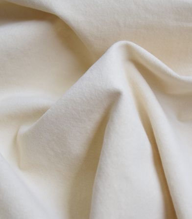 Tissu velours lisse stretch - Ecru Tissu velours lisse stretch - Ecru