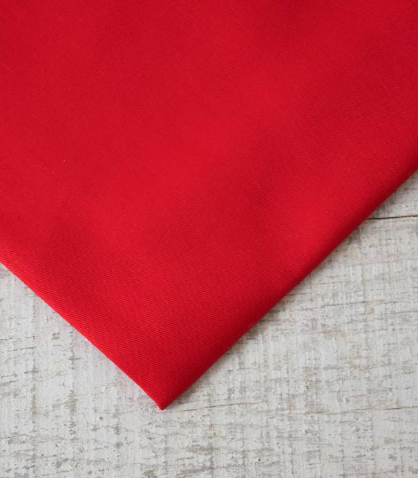 Tissu gabardine cerise