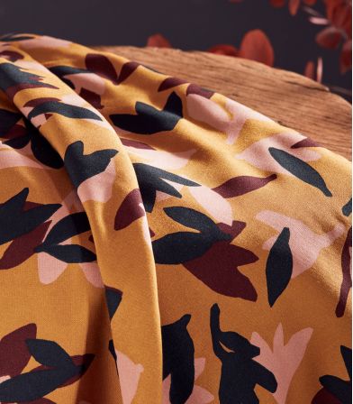 Tissu viscose Seraphine Ochre Tissu viscose Seraphine Ochre
