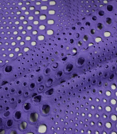 Broderie anglaise ajourée- Gina Purple Broderie anglaise ajourée- Gina Purple