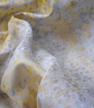 Tissu japonais Nani Iro- Bird Eye Grey & Yellow Tissu japonais Nani Iro- Bird Eye Grey & Yellow