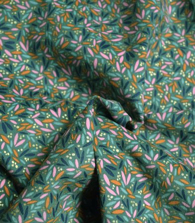 Tissu velours milleraies Windy petals shiny - Green Tissu velours milleraies Windy petals shiny - Green