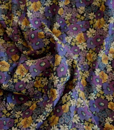 Tissu crêpe viscose Purple flowers