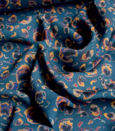 Tissu crêpe viscose - Pansy flowers Tissu crêpe viscose - Pansy flowers
