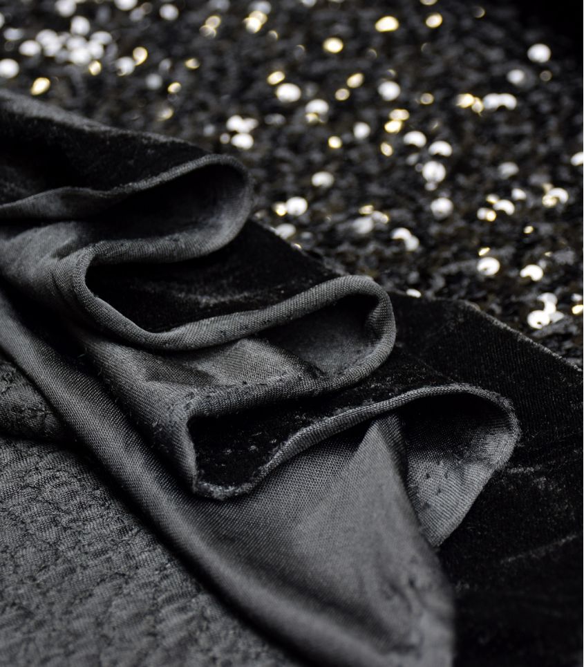 Tissus au mètre : Tissu Sequin Stretch Noir - Mercerine