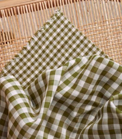 Tissu Vichy Off-White - Matcha leaf Tissu Vichy Off-White - Matcha leaf