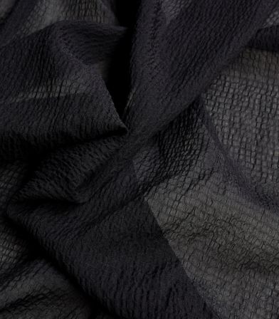 Voile de soie gauffré - Noir Voile de soie gauffré - Noir