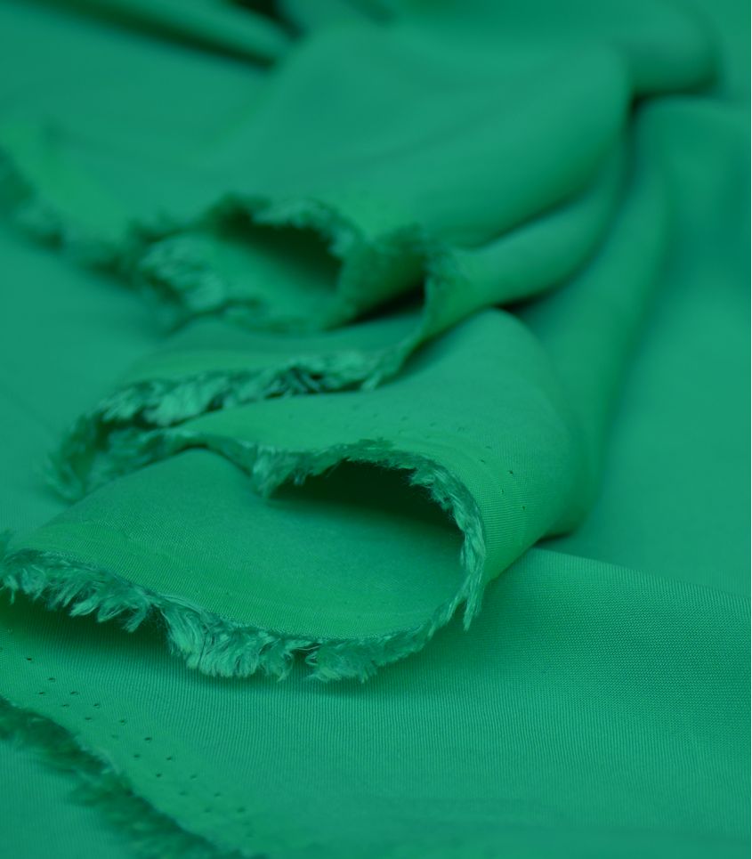 tissu-viscose-vert-meraude