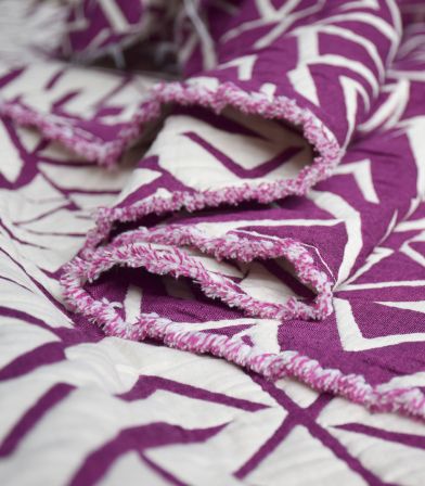 Tissu jacquard Shards - Aster / écru Tissu jacquard Shards - Aster / écru