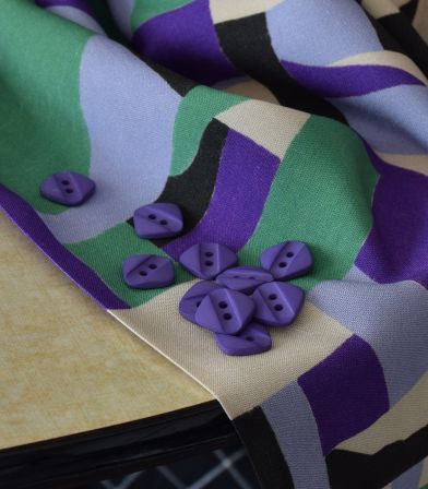 Bouton losange - Deep Purple Bouton losange - Deep Purple