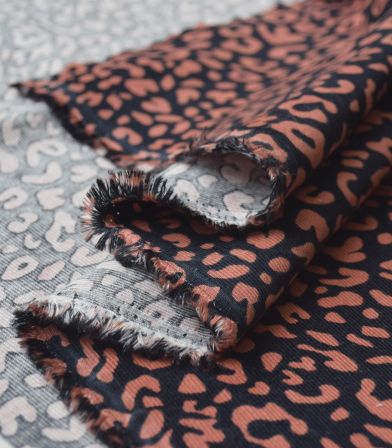 Tissu velours milleraies - Léo noir Tissu velours milleraies - Léo noir