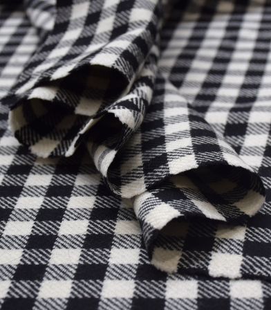 Tissu lainage - Damier Black and White