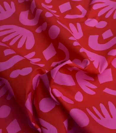 Tissu popeline de coton Nerida Hansen - Puzzle Directions Red