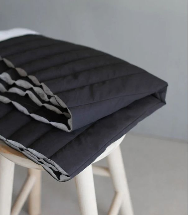 Tissu matelassé Jordan - Noir