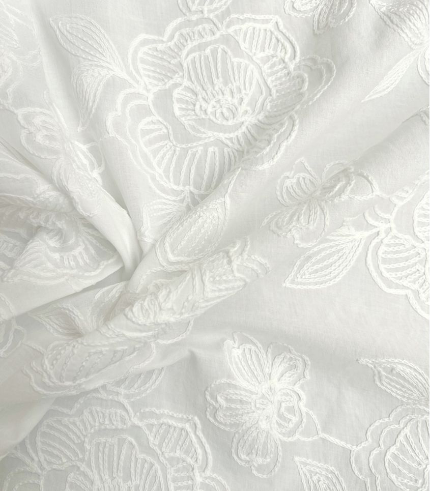 Tissu coton brodé Roses - Ecru