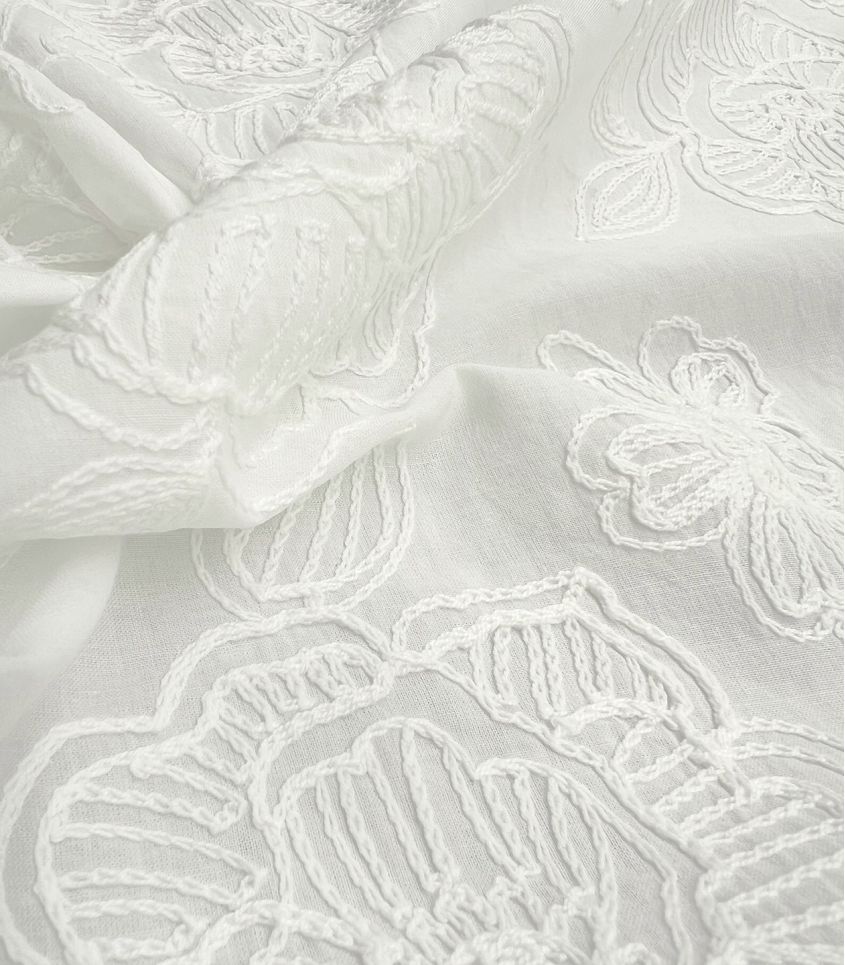 Tissu coton brodé Roses - Ecru Tissu coton brodé Roses - Ecru