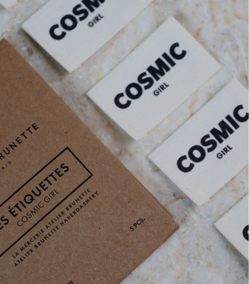 Etiquettes à coudre AB - Cosmic Girl Etiquettes à coudre AB - Cosmic Girl