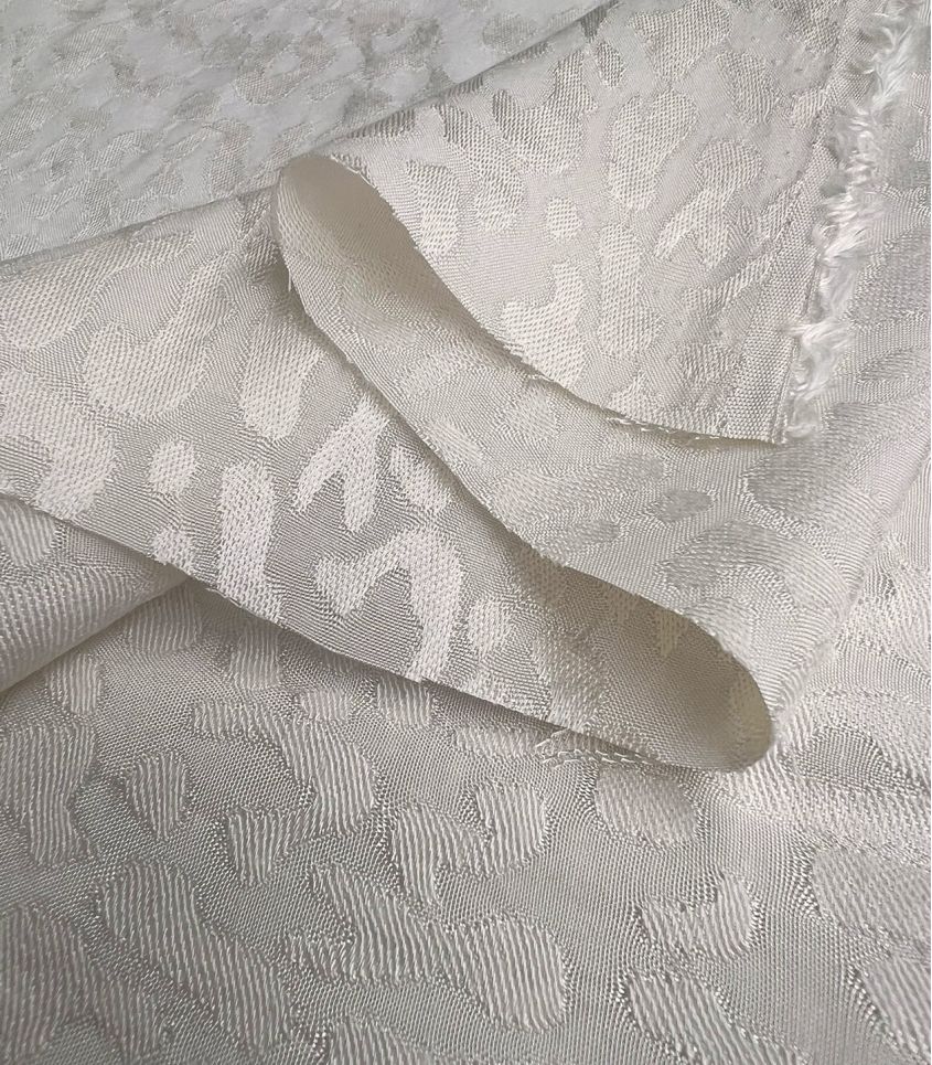 Tissu jacquard viscose - Léopard Ivory Tissu jacquard viscose - Léopard Ivory