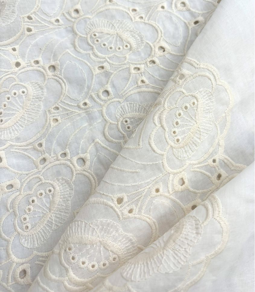 Broderie anglaise Capucine - Ecru