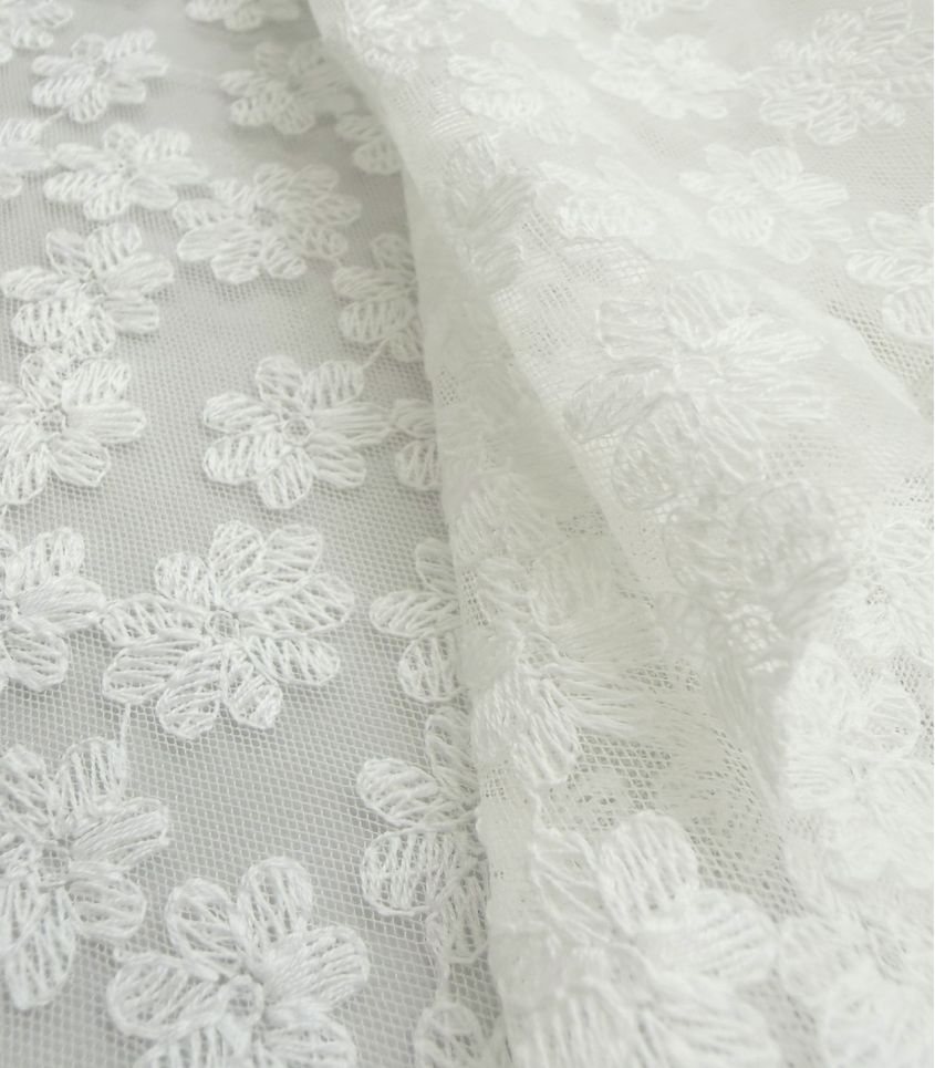 Tulle fin brodé Fleurettes - écru Tulle fin brodé Fleurettes - écru
