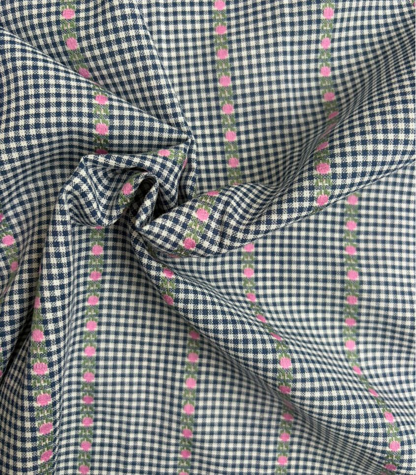 Tissu coton - Vichy brodé de Roses