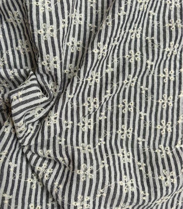 Broderie anglaise - Rayée noire