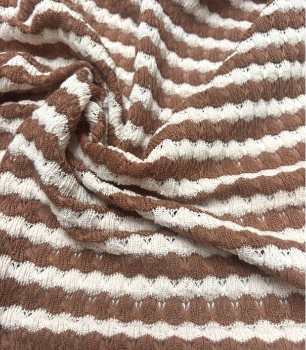 Tissu maille fantaisie rayée - Châtaigne