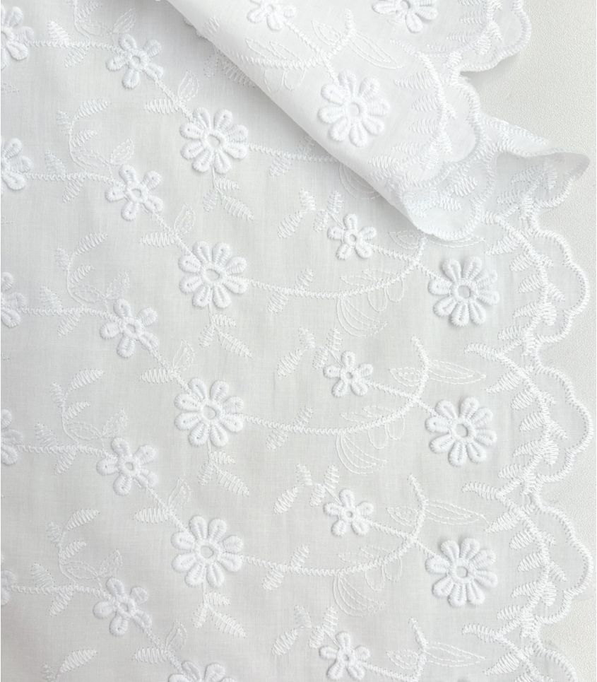 Tissu broderie anglaise festonnée - Daisy Tissu broderie anglaise festonnée - Daisy