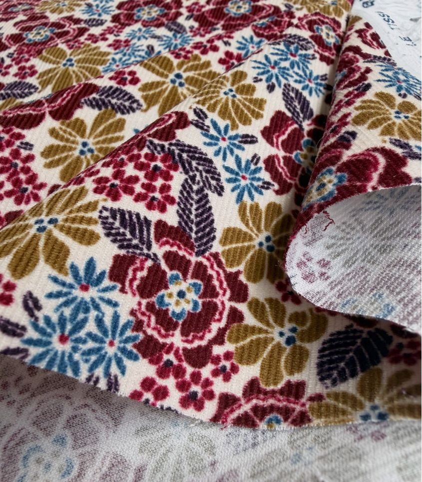 Tissu velours milleraies imprimé - MARICA Tissu velours milleraies imprimé - MARICA