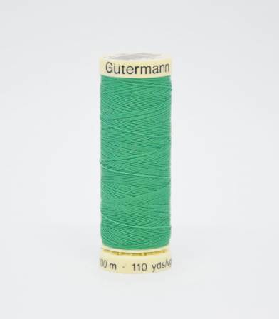 Fil à coudre Gütermann vert-556