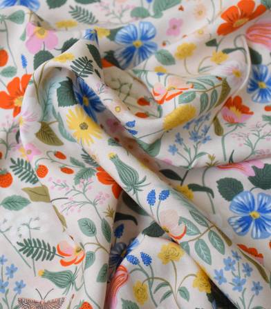 Tissu Viscose - Strawberry fields - Blush Tissu Viscose - Strawberry fields - Blush